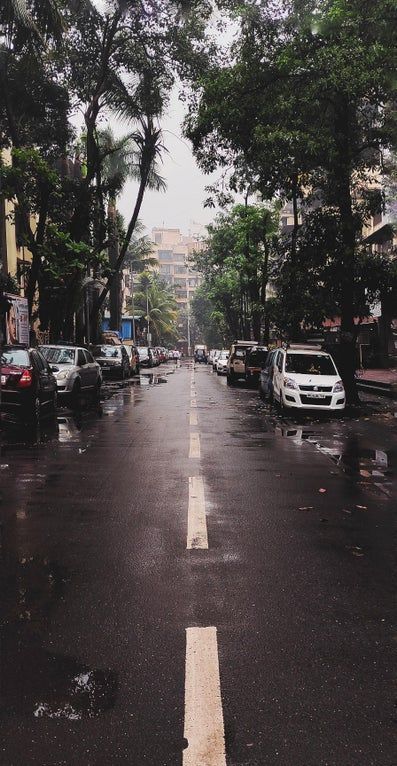 Mumbai Morning, Rain Snap, Morning City, City Life Photography, New Background, Rainy Day Aesthetic, Morning Photo, Road Photography, Mumbai City