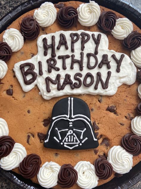 Fondant Darth Vader for cookie cake Star Wars Cookie Cake, Star Wars Dark Side, Star Wars Cookies, Dark Side Star Wars, Darth Maul, Happy Birth, Cookie Cake, Bday Party, Business Ideas