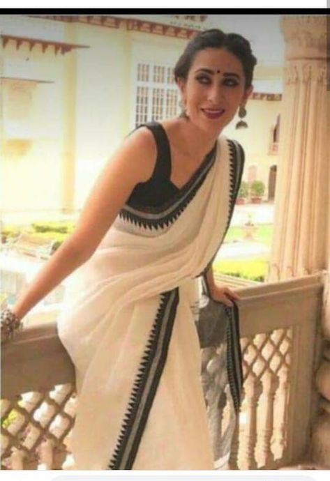 Mulmul Saree, Formal Saree, Karishma Kapoor, Cotton Saree Blouse Designs, Saree Wearing Styles, Simple Saree Designs, Saree Looks, Saree Wearing, Cotton Saree Blouse