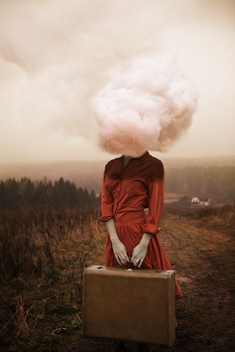 Surreal Self-Portraits of a Traveling Photographer Mode Editorials, Head In The Clouds, Foto Tips, Surrealism Photography, Conceptual Photography, Foto Art, Digital Art Illustration, Surreal Art, Self Portrait