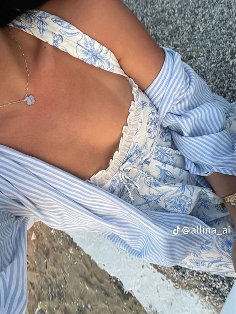 Coastal Granddaughter Style, Coastal Granddaughter Outfits, Coastal Granddaughter, Foto Ideas Instagram, European Summer, Blue Aesthetic, Look Chic, Summer Aesthetic, Summer Wardrobe