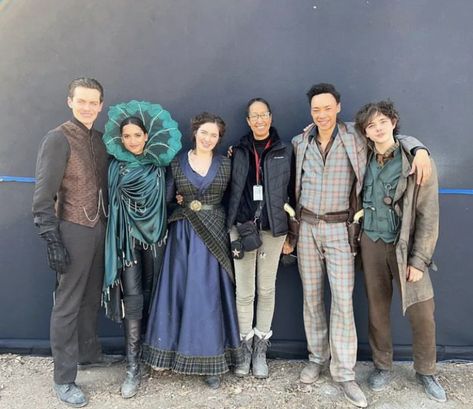 Six Of Crows Costume, Bones Cast, Shadow And Bone Season 2, Kazzle Dazzle, Crow Costume, Six Of Crows Characters, Baby Crows, Bones Tv Show, Grisha Verse