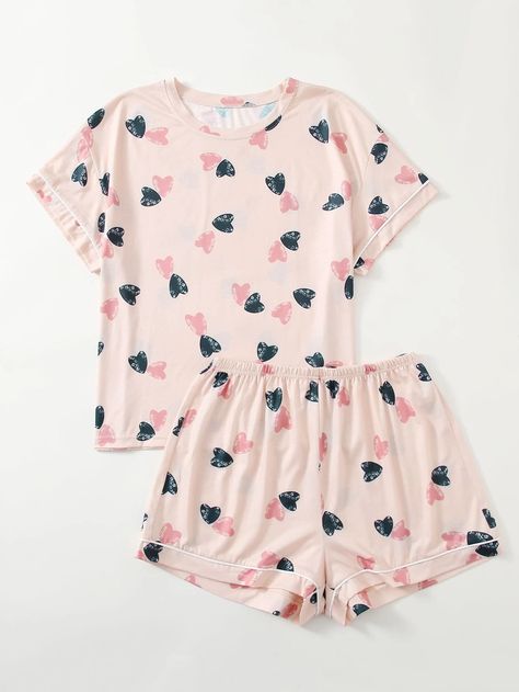 Plus Heart Print Tee & Shorts Pajama Set | SHEIN USA Baby Doll Pajamas, Doll Pajamas, Shorts Pajama Set, Tee Shorts, Plus Size Pajamas, Valentine Hearts, Sleep Set, Short Waist, Print Tee