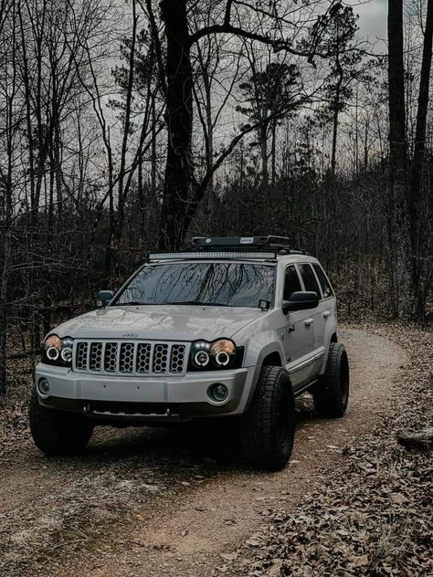 Jeep Liberty Lifted, Grand Cherokee Lifted, Jeep Grand Cherokee Accessories, Jeep Wk, Jeep Srt8, Jeep Xj Mods, 2005 Jeep Liberty, 2006 Jeep Grand Cherokee, Overland Truck