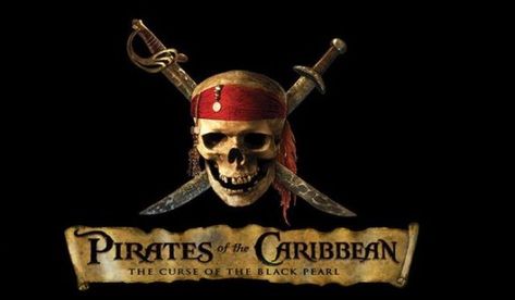 Venez découvrir sur notre boutique Jolly Roger d'authentique drapeaux pirates. Fan de Pirates des Caraibes ? Pas de soucis vous trouverez votre bonheur avec nos Drapeaux Pirates des Caraibes, Jack Sparrow et Black Pearl. Pearl Logo, Living Garden, Best Banner, Banner Flag, Jolly Roger, Jack Sparrow, Pirates Of The Caribbean, Mirror Image, Black Pearl