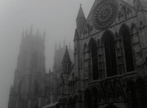 Goth Castle, Goth Architecture, Gothic Landscape, Gothic Images, Church Aesthetic, Gothic Buildings, Dark Castle, Gothic Castle, Gothic Cathedrals