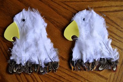 I HEART CRAFTY THINGS: Bald Eagle Day & Craft Bald Eagle Craft, Eagle Craft, Eagle Project, Happy Home Fairy, Aigle Royal, America Theme, Wilde Westen, American Symbols, Bald Eagles