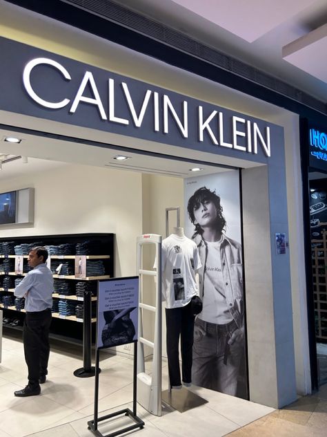 Calvin Klein Jungkook <3 Calvin Klein Jungkook, Kelvin Klein, Calvin Klein Aesthetic, Calvin Klein Store, Calvin Klien, Bts Jungkook Birthday, Ck Calvin Klein, Good For Her, Army Life