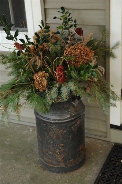 Winter Porch Decorations, Winter Front Porch Decor, Butter Churner, Milk Can Decor, Old Milk Cans, Winter Porch, Early Winter, Navidad Diy, Late Fall