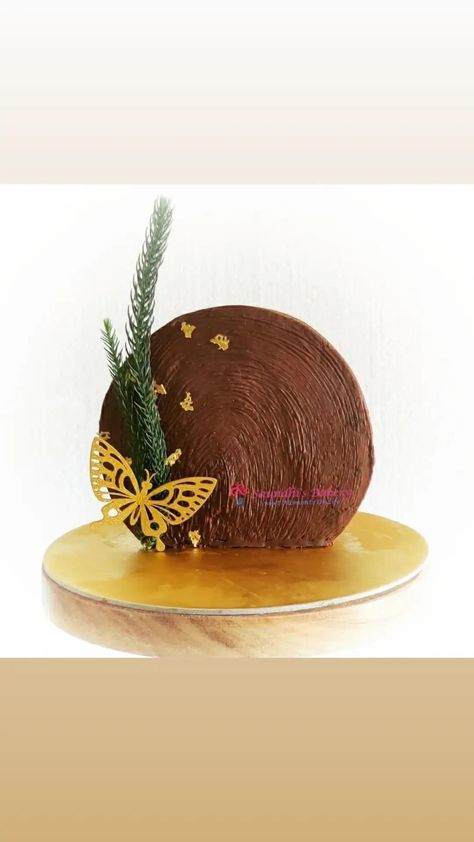 #saundhibakery #eggless #chocolatetruffle #trending #topforwardcake #simpleclassy #birthdaycake #butterfly #woodenlog #cakefromscratch #nocakepremix #cake Half Circle Cake, Truffle Cake Decoration, Semicircle Cake, Top Forward Cake, Nutmeg Cake, Arch Cake, Half Cake, Birthday Beer Cake, Cake Pic