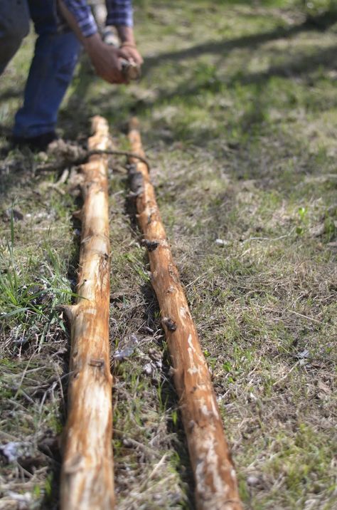 Teepee Outdoor, Fabric Teepee, Birch Tree Decor, Outdoor Kids Play Area, Birch Bark Crafts, Dog Backyard, Diy Teepee, Kids Forts, Tire Art