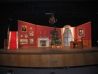 Annie Play, Mansion Christmas, Set Design Theatre, Christmas Concert, Christmas Play, School Play, Theatre Set, Christmas Carol, School Projects