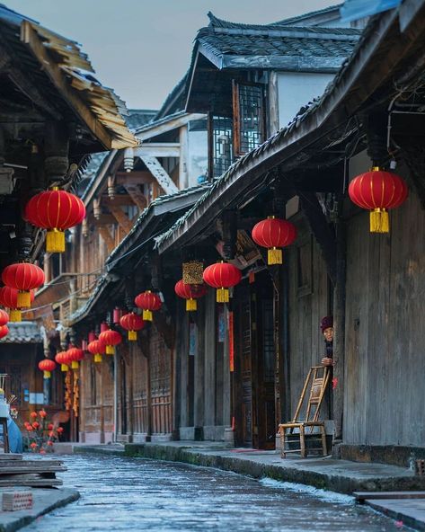 Chengdu, China on Instagram: “Pingle Ancient Town is located in Qionglai City in western Chengdu. Qionglai City was one of the oldest cities in Sichuan and an important…” Chengdu China, Catch Flights, Chengdu, China Travel, Ancient China, Old City, Fallout, Travel Fun, Art Reference