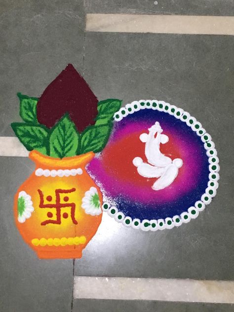 Colour and easy rangoli for diwali |dhanteras Ganpati Rangoli, Rangoli Easy, Sand Art, Rangoli Designs, Diwali, Follow Me, Color, Design