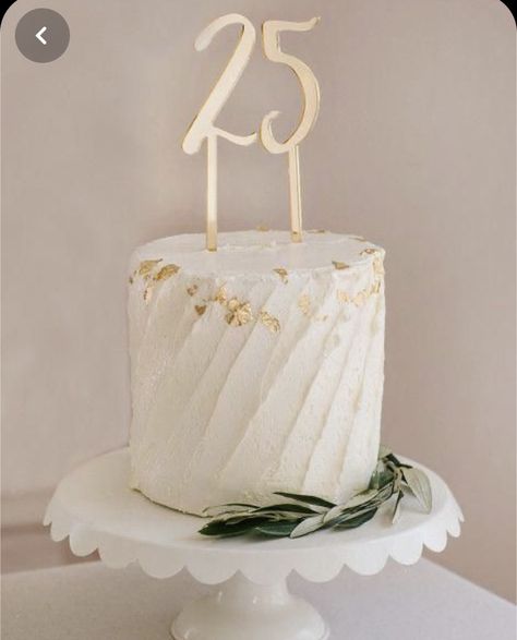 Wedding Cake Vanilla, Number Cake Toppers, Fathers Day Cake, Wedding Cake Table, Number Cake, Number Cakes, Pumpkin Cake, Anniversary Cake, Cake Table