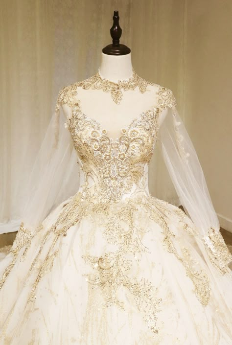 Wedding Dresses Gold Detail, White Dress With Gold Embroidery, Gold White Wedding Dress, Wedding Dresses Gold And White, Gold And White Dresses, White Gold Wedding Dress, Wedding Dress With Gold Accents, Gold And White Wedding Dress, Wedding Dresses With Gold