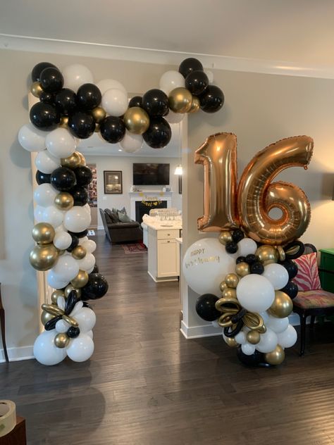 Black White And Gold Balloon Decor, Black And Gold Birthday Balloons, White Black Gold Birthday Decor, Black Gold And White Birthday Party, Black And White And Gold Party Decorations, Black Gold Silver Birthday Party Ideas, Black White Gold Birthday Party, Black White Gold Decorations Party, Black And Good Birthday Theme