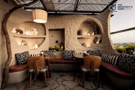 Tulum Jungle, Tulum Restaurants, Rooftop Restaurant Design, Loop Design, Rooftop Restaurant, Restaurant Interior Design, Brickwork, Restaurant Interior, Cafe Interior