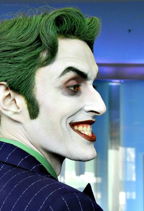 Anthony Misiano as The Joker! Anthony Misiano Joker, Anthony Misiano, Pop Culture Tattoos, Batman Rogues, Joker 2019, Dc Cosplay, 얼굴 그리기, Joker Is, Joker Cosplay