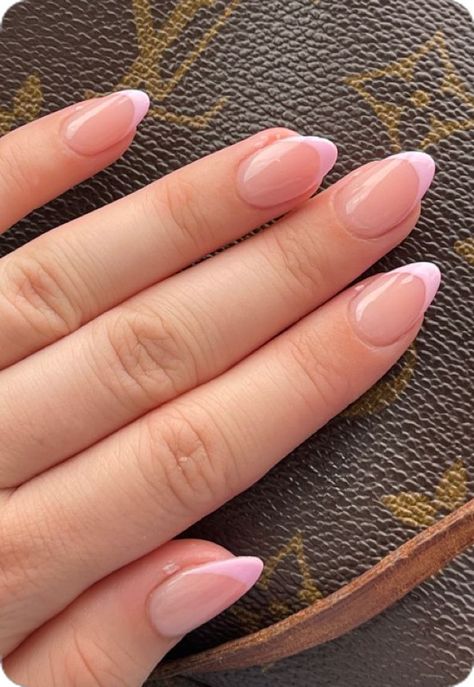 Pink And White French Tip Nail Designs, Almond Pink And White French Tip Nails, Pink Nail Inspo Acrylic Almond, Simple Acrylic Nails Pink French Tip, Almond Shaped Nails With French Tip, Clean Nails Almond Shape, Nail Inspo Almond Natural, Acrylic Nails Almond Light Pink, Soft Pink Short Almond Nails