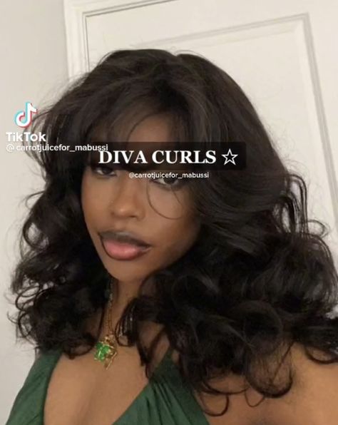 Diva Curls Hairstyles, Birthday Hair Medium Length, Drop Curls Black Hair, Curly Bouncy Hair, Big Curls With Bangs, Diva Curls Black Women, Fluffy Curls Black Women, Curled Hairstyles Black Women, 90s Blowout Black Women