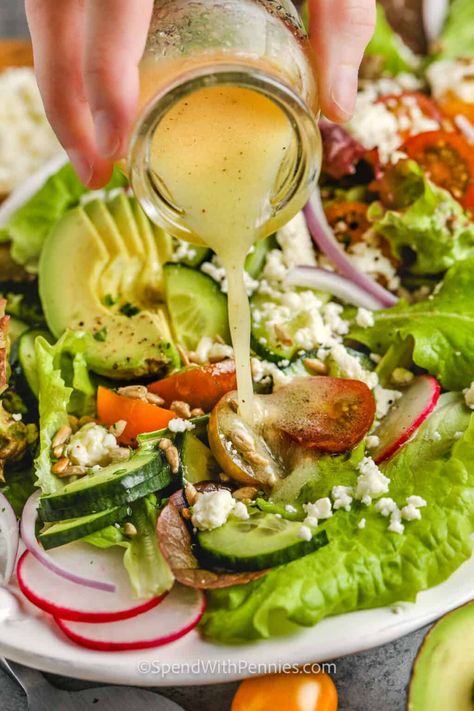 Summer Lettuce Salad Recipes, Summer Lettuce Salads, Summer Green Salad Recipes, Summer Green Salad, Basic Vinaigrette, Radish Cucumber, Lettuce Salad Recipes, Fresh Summer Salad, Salads To Go