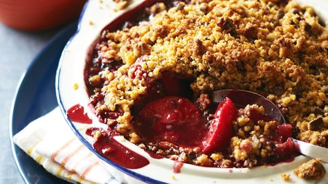 Tamarillo crumble | New World Supermarket Rhubarb Crunch, Asda Recipes, Best Rhubarb Recipes, Blackberry Crisp, Plum Crumble, Blackberry Crumble, Rhubarb Crumble, Whoopie Pie, Oat Crumble