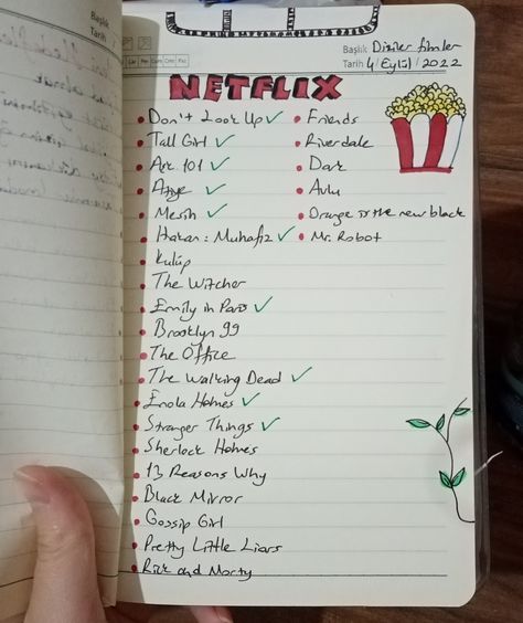 Bullet Journal Netflix, Bullet Journal Scrapbook, Pages Ideas, School Creative, Scrapbooking Pages, Journal Scrapbook, Page Ideas, Scrapbook Journal, The Witcher