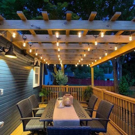 36 Small Patio Ideas to Use All Year Long Pergola Lights, Small Patio Ideas, Side Yard Landscaping, Small Patio Garden, Pergola Lighting, House Backyard, Cozy Patio, Deck Designs Backyard, Diy Fence