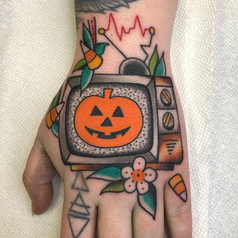 Halloween Hand Tattoo Ideas, Halloween 3 Season Of The Witch Tattoo, Halloween 3 Tattoo, Season Of The Witch Tattoo, Halloween Tree Tattoo, Halloweentown Tattoo, Vintage Halloween Tattoos, Hocus Pocus Tattoo, Halloween Sleeve