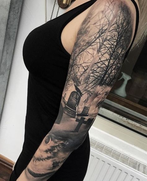 Tombstone Tattoo, Graveyard Tattoo, Graveyard Girl, Black And Grey Tattoo, Model Tattoo, Tattoo Trend, Scary Tattoos, Halloween Tattoo, Horror Tattoo