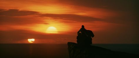 The Last Jedi Binary Sunset Jedi Aesthetic, Cinematic Art, Color In Film, Aesthetic Star, Star Wars Colors, Orange Star, Photo Walls, Star Wars The Last Jedi, Rian Johnson