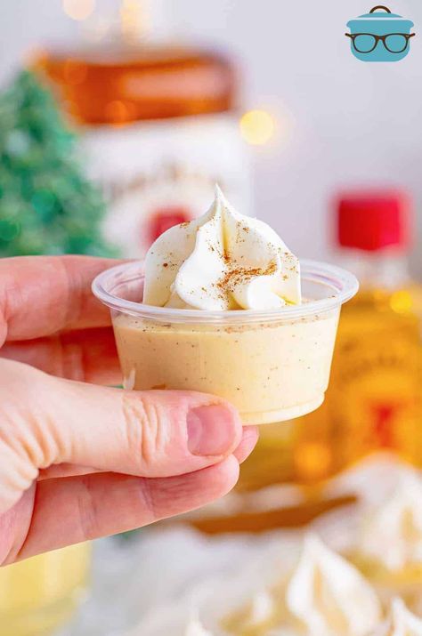 Fireball Pudding Shots, Eggnog Pudding Shots, Vanilla Pudding Shots, Shots Jello, Eggnog Pudding, Fireball Shots, Chocolate Pudding Shots, Holiday Themed Desserts, Pudding Shot Recipes