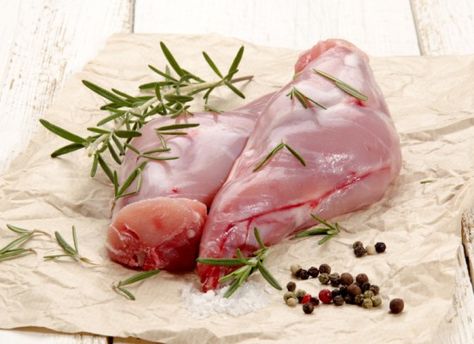 Sous-Vide Rabbit Leg - Sous-Vide Tools How To Cook Rabbit, How Much Turkey, Lamb Casserole, Rabbit Meat, Turkey Neck, Crab Boil, Sous Vide Recipes, Raw Cake, Turkey Meat