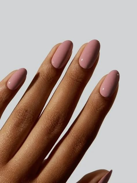 Muted Pink Nails, Barbie Core Nails, Fall Neutral Nail Colors, Nail Sculpture, Blush Pink Nails, Pink Nail Colors, September Nails, Subtle Nails, Simple Gel Nails