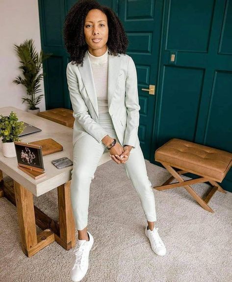 Gender Fluid Wedding Attire, Masc Lesbian Wedding Guest Attire, Masc Lesbian Cocktail Attire, Androgynous Wedding Guest Outfit, Studs In Suits, Women Groomsmen Outfits, Masculine Lesbian Style Wedding, Tomboy Wedding Outfit Guest, Gender Neutral Formal Wear