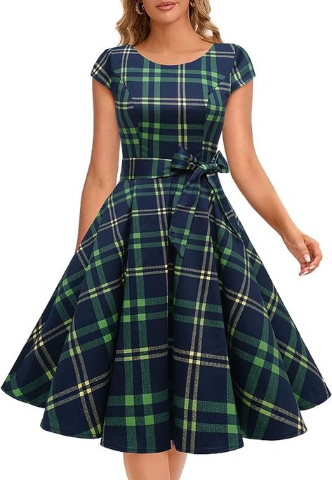 https://youtu.be/10BswpFe7tQ?si=UAfEH7DiCPC1o3br Rockabilly Prom Dress, Lemon Clothing, Cap Sleeve Prom Dress, Lace Dress Classy, Big Girl Dresses, A Line Cocktail Dress, 1950s Retro, 1950s Dresses