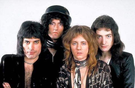 Borhap Cast, Queen Photos, Freddy Mercury, Queen Pictures, We Will Rock You, God Save The Queen, Queen Freddie Mercury, Somebody To Love, John Deacon