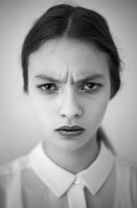 Angry Expression, Emotion Faces, Eye Expressions, Angry Women, Expressions Photography, Face Study, Angry Face, Face Drawing Reference, Photography Inspiration Portrait