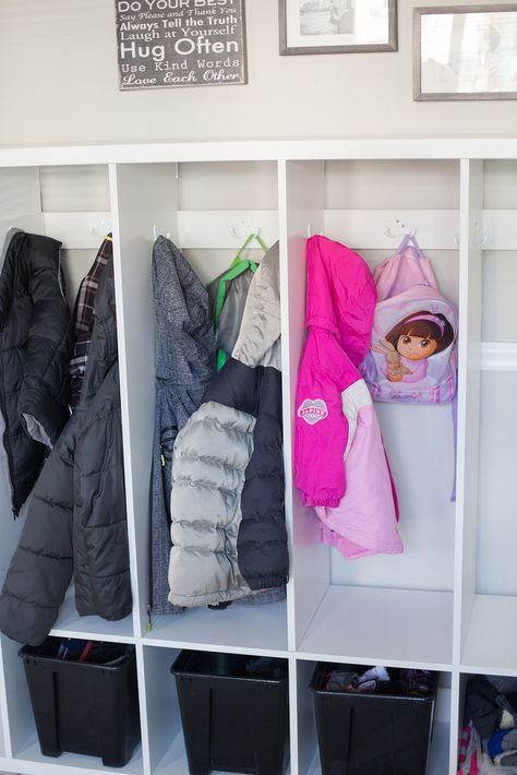 Talk Nerdy To Me: Getting Organized with Lockers For The Kids: IKEA Hack Kids Cubby Storage Ideas, Kids Mudroom, Ikea Utility Room, Ikea Lockers, Backpack Station, Clothes Washing Hacks, Ikea Mud Room, Preschool Cubbies, Cubby Ideas