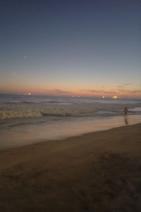 Summer Teenage Dream, Teenage Dream Night Aesthetic, Dream Night Aesthetic, Teenage Dream Night, Beach Night Aesthetic, West Coast Summer, Aesthetic Night Life, Beach Golden Hour, Night Sunset