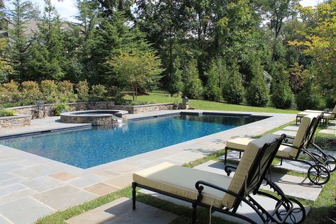 Our Diamond Brite Watercolors swimming pool finish, shown here in “Steel Blue”, creates a vibrant, long lasting, and beautiful pool ready for your enjoyment. Check out this wonderful installation by our friends at @AquaBelloDesigns Pool Home Design, Round Spa, Rectangular Swimming Pools, Yard Remodel, Pool Design Ideas, Rectangle Pool, Pool House Designs, Pool Remodel, Pool Home