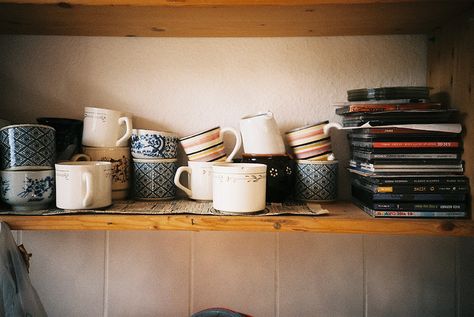 300 Fox Way, Aesthetic Thrift Store, Way Aesthetic, Mugs Aesthetic, Vintage Heart, Slow Living, Floating Shelves, Thrift Store, We Heart It