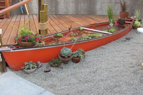 Canoe Pond, Container Pond, Diy Water Feature, Patio Pond, Cinder Blocks, Pond Water Features, Pond Ideas, Old Boats, Diy Water