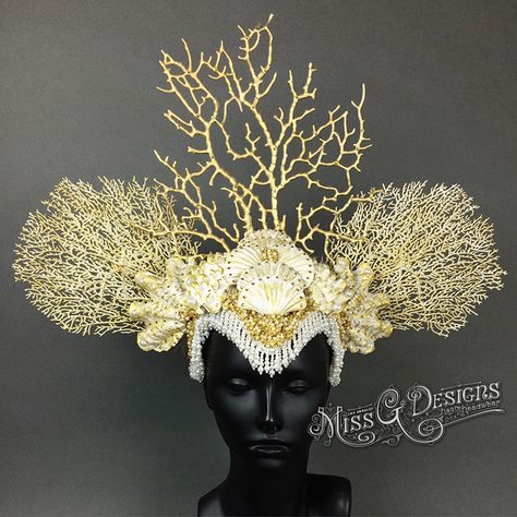 Diy Coral Reef, Mermaid Headdress, Natural Forms Art, Fantasy Crowns, Diy Coral, Halloween Headbands, Shell Crown, Pagan Poetry, Costume Party Decorations