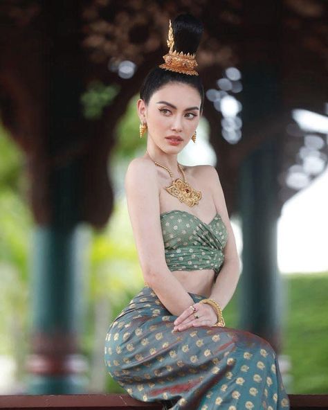 Mai Davika Hoorne, Cambodia Clothing, Mai Davika, Davika Hoorne, Traditional Thai Clothing, Burmese Clothing, Lady Macbeth, Girl Movies, Thai Dress