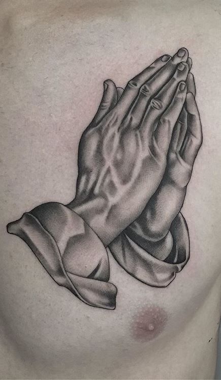 Praying Hands With Sun Rays Tattoo, Praying Hands Stencil, Simple Praying Hands Tattoo, Praying Hand Tattoo Design, Praying Hands Design, Praying Hands Tattoo For Men, Hands Praying Tattoo, Praying Hands Reference, Pray Hands Tattoo