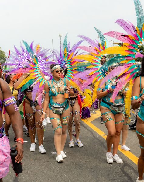 Toronto Caribbean Carnival 2024 Grand Parade #TorontoCarnival #Caribana2024 #CaribanaFestival #CaribanaToronto #caribanavibes #torontocaribbeancarnival #caribanaweekend #carnivalintoronto #torontofestival #carnivalculture Caribana Toronto, Caribbean Carnival, Caribbean Island, Carnival Costumes, August 15, Caribbean Islands, Field Trip, Trinidad, Trinidad And Tobago