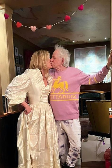 Keith Richards Young, Pippa And James, Patti Hansen, Cabo Weddings, Emma Thompson, Wedding Kiss, Pippa Middleton, Keith Richards, Mick Jagger