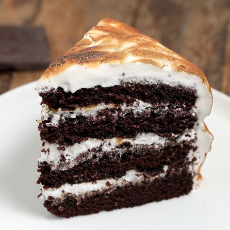 Ultimate Toasted S'mores Layer Cake Best Layered Cake, Layered Cake Recipes, Dairy Free Greek Yogurt, Marshmallow Cake, Gluten Free Toast, Gluten Free Graham Crackers, Smores Cake, Cream Of Tarter, Gluten Free Chocolate Cake